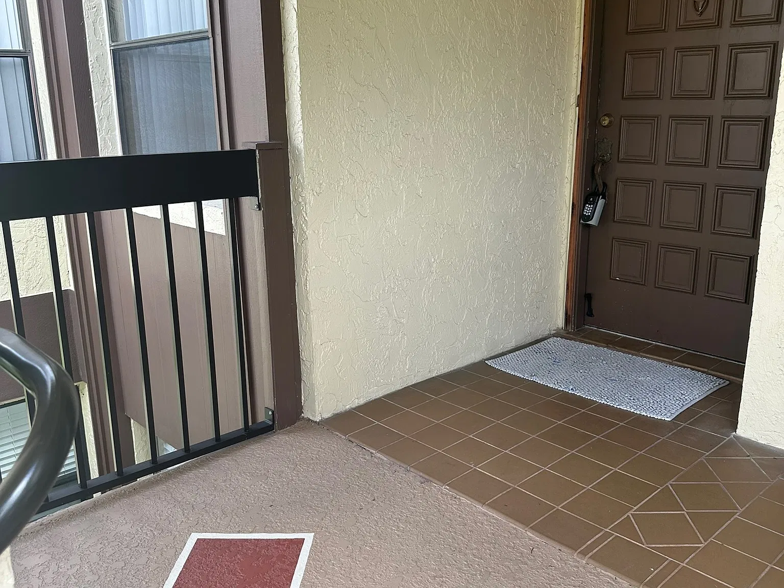 2 bed, 934 sqft, $1,550 — Photo 1