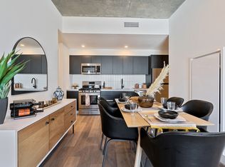 Rosie, Phoenix, AZ 85003