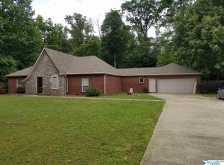 25613 Craft Rd, Athens, AL 35613