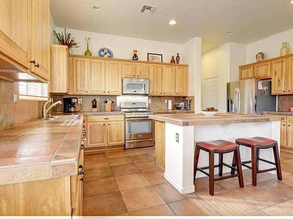 5th image of 39607 N Maidstone Ct