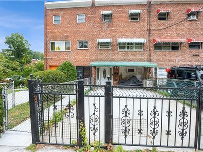 2226 Lacombe Avenue, Bronx, NY, 10473