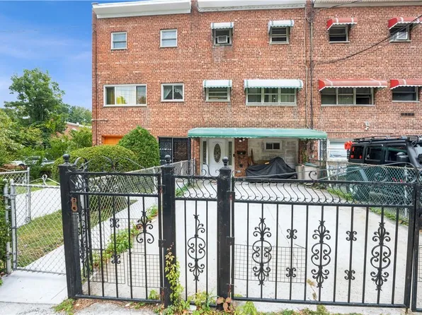 2226 Lacombe Avenue, Bronx, NY 10473