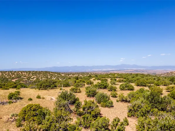 50 Sendero Encanto, Santa Fe, NM 87506