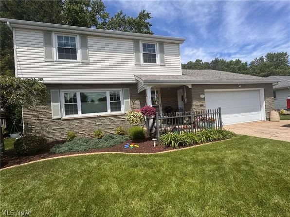 934 Larkridge Ave, Youngstown, OH 44512