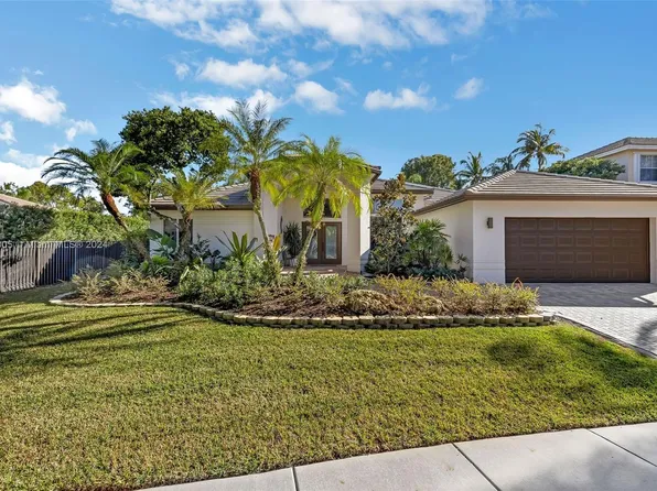 567 Stonemont Dr, Weston, FL 33326