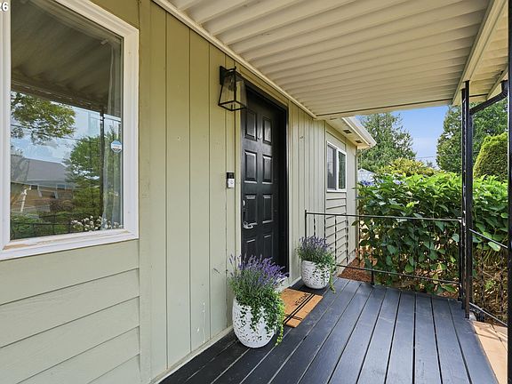 4th image of 5632 SE Welch Rd