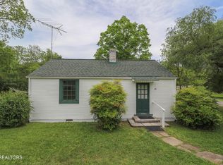 43 W Circle Rd, Norris, TN 37828