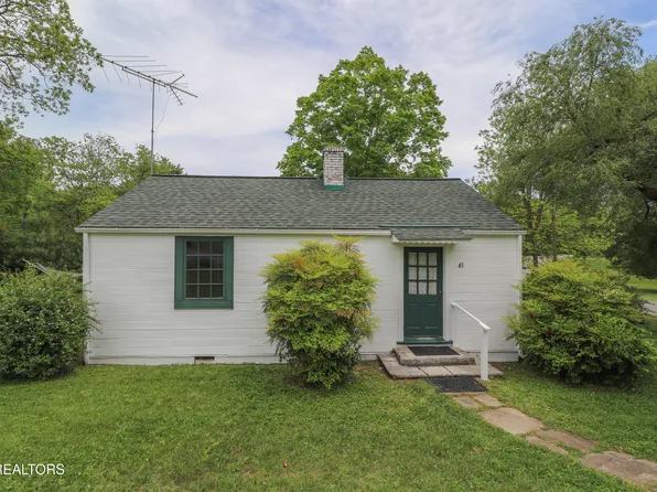 43 W Circle Rd, Norris, TN 37828