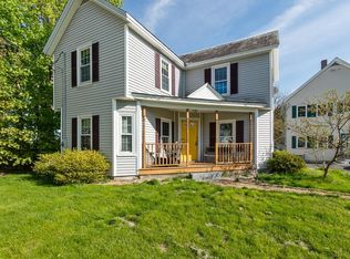 11 Crown St, Leominster, MA 01453