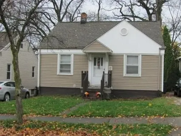 438 Sieber Ave, Akron, OH 44312