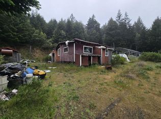 5972 Panther Gap Rd, Honeydew, CA 95545