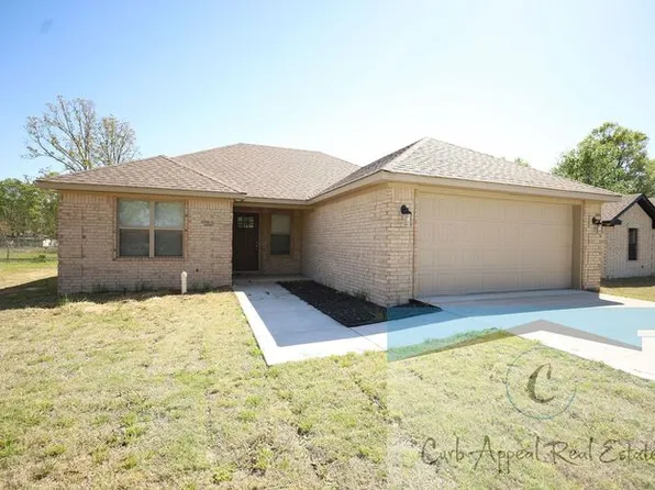105 Cherry St, Brookland, AR 72417
