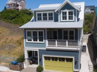 49 Seaside Ln, Pacific Beach, WA 98571