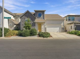 4432 S University St, Visalia, CA 93277