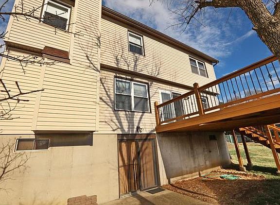 3rd image of 12007 Depaul Hills Dr