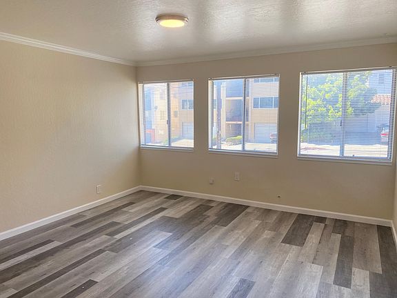 5th image of 354 Vernon St APT 107