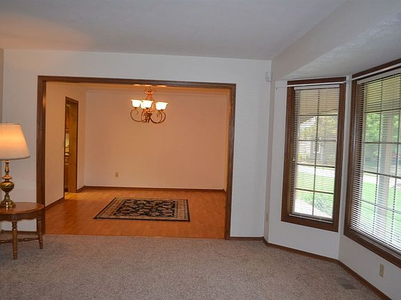 5th image of 2535 N Plumthicket Cir