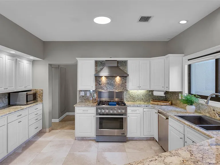 616 Riviera Isle Dr — Photo 51