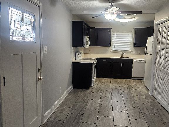 5th image of 509-13 Giuffrias Ave #513