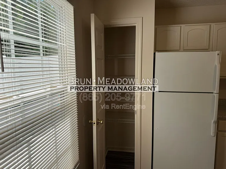 5620 Boxwood Garden Way — Photo 10