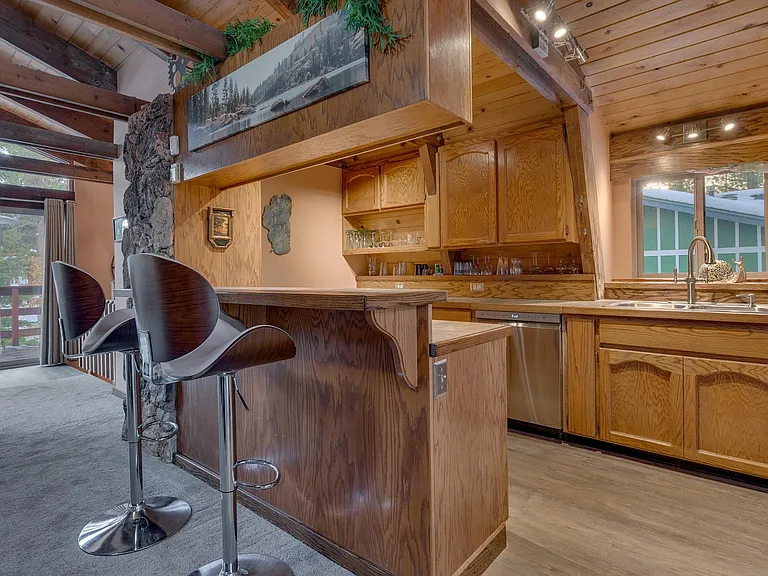 2433 Sutter Trl — Photo 18