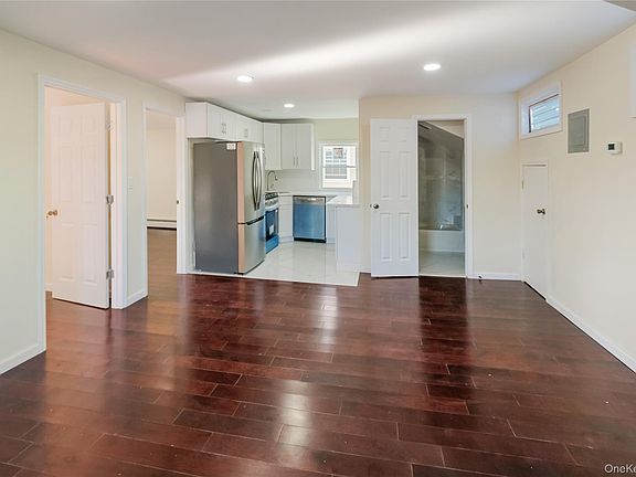 4th image of 11014 194th Street