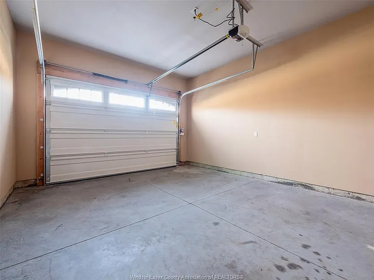 1397 Cypress Ave — Photo 19