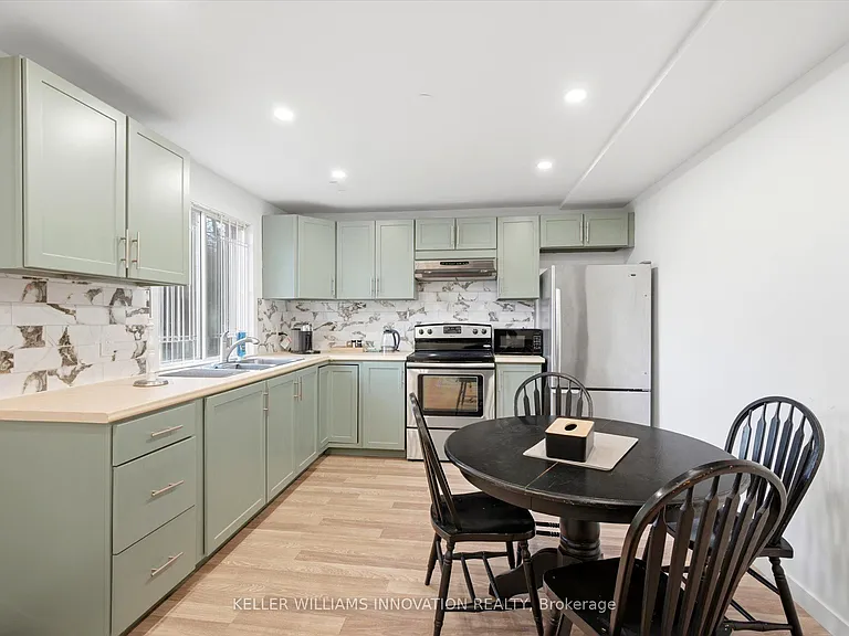 235 Southwood Dr #LOWER — Photo 8