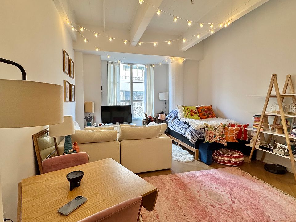 1st image of 184 Kent Ave APT D508