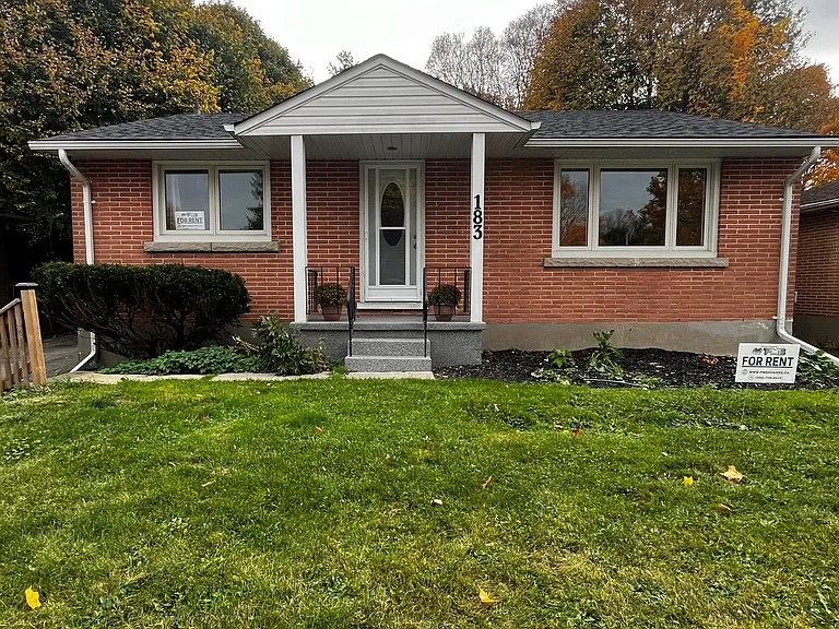 183 Wellington St E #1 — Photo 21