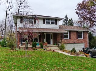 2875 Forrest Ln, York, PA 17402