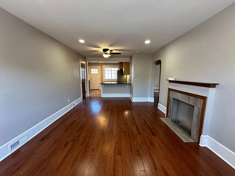 2754 Indianola Ave — Photo 20