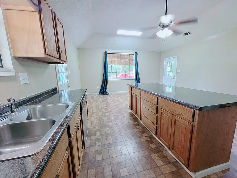 15547 Farm To Market Rd #279 — Photo 5