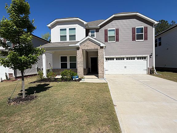 2nd image of 132 Squirrel Oaks Ln