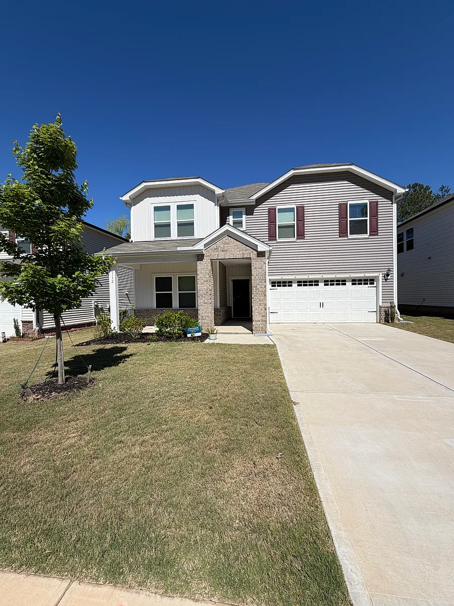 Building Photo - 132 Squirrel Oaks Ln