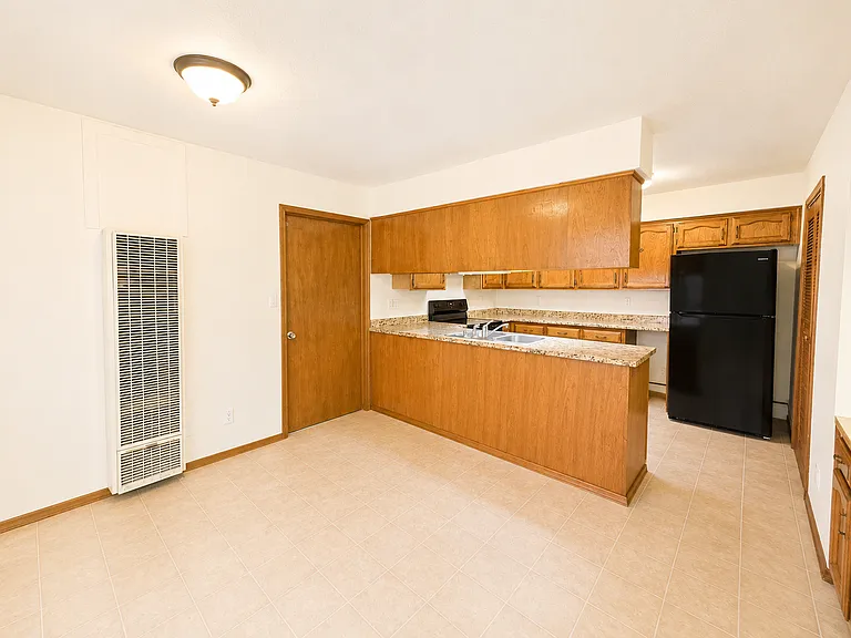 23 Lakeshore Dr NE — Photo 7