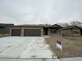 4128 Michigan Ave, Grand Island, NE 68803