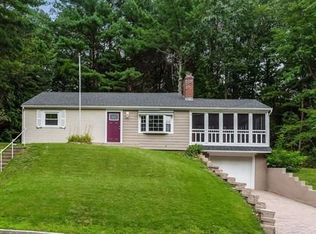 46 Skyridge Dr, Springfield, MA 01128