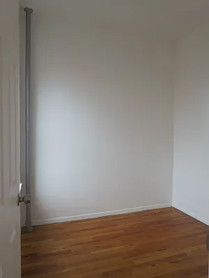 Rented by Keller Williams NYC | media 17