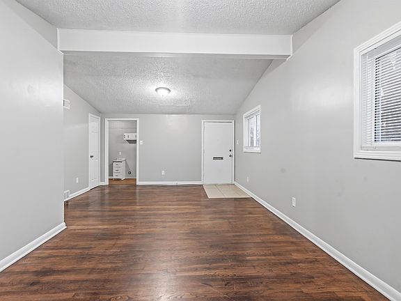 4th image of 511 Whitesboro Ave