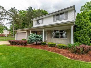 14642 Rice Dr, Sterling Heights, MI 48313