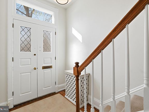 3rd image of 1635 35th St NW