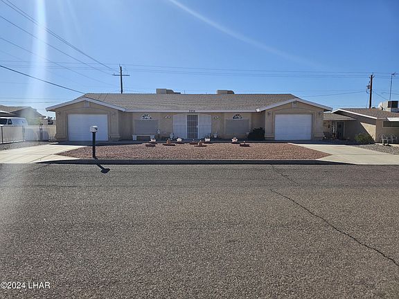 3rd image of 2930 Arabian Dr