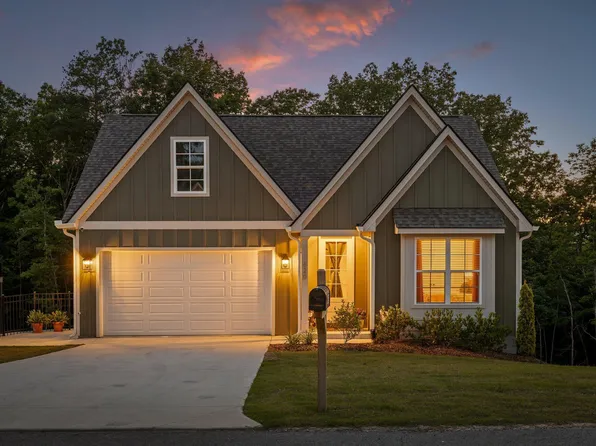 620 Nature Trl, Soddy Daisy, TN 37379