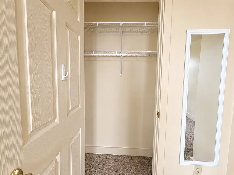 504 Fivepointville Rd #2 — Photo 21