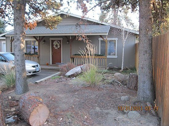 2nd image of 623 E Green Ridge Ave