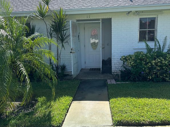 1440 SW 28th Ave APT 11