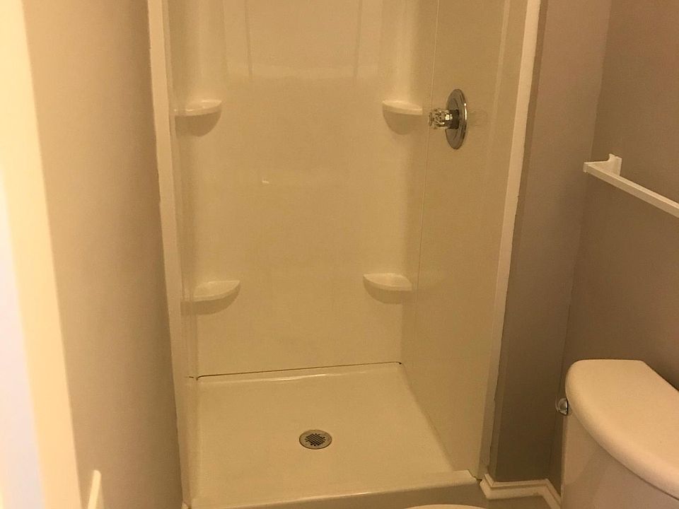 1st image of 1926 Central Ave NE APT 1