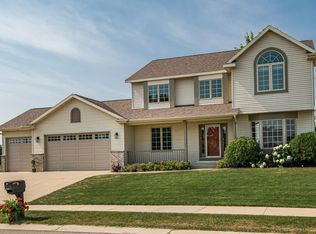 1110 Southern Hills Ln SW, Rochester, MN 55902