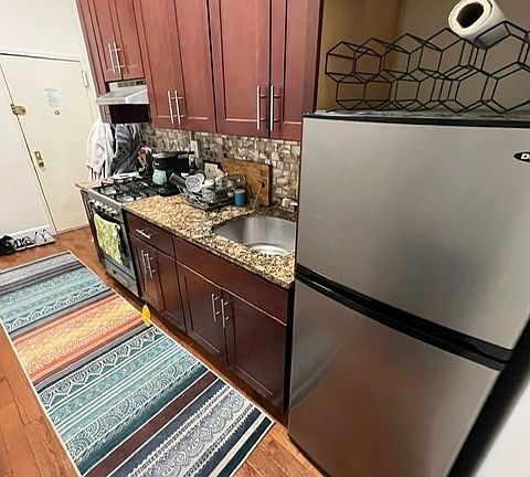 3rd image of 11 Stanton St #2CA